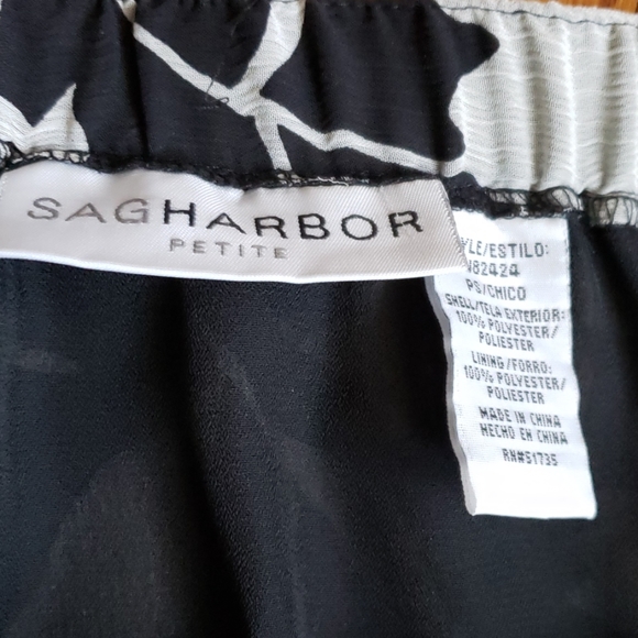 Skirt - Picture 3 of 4